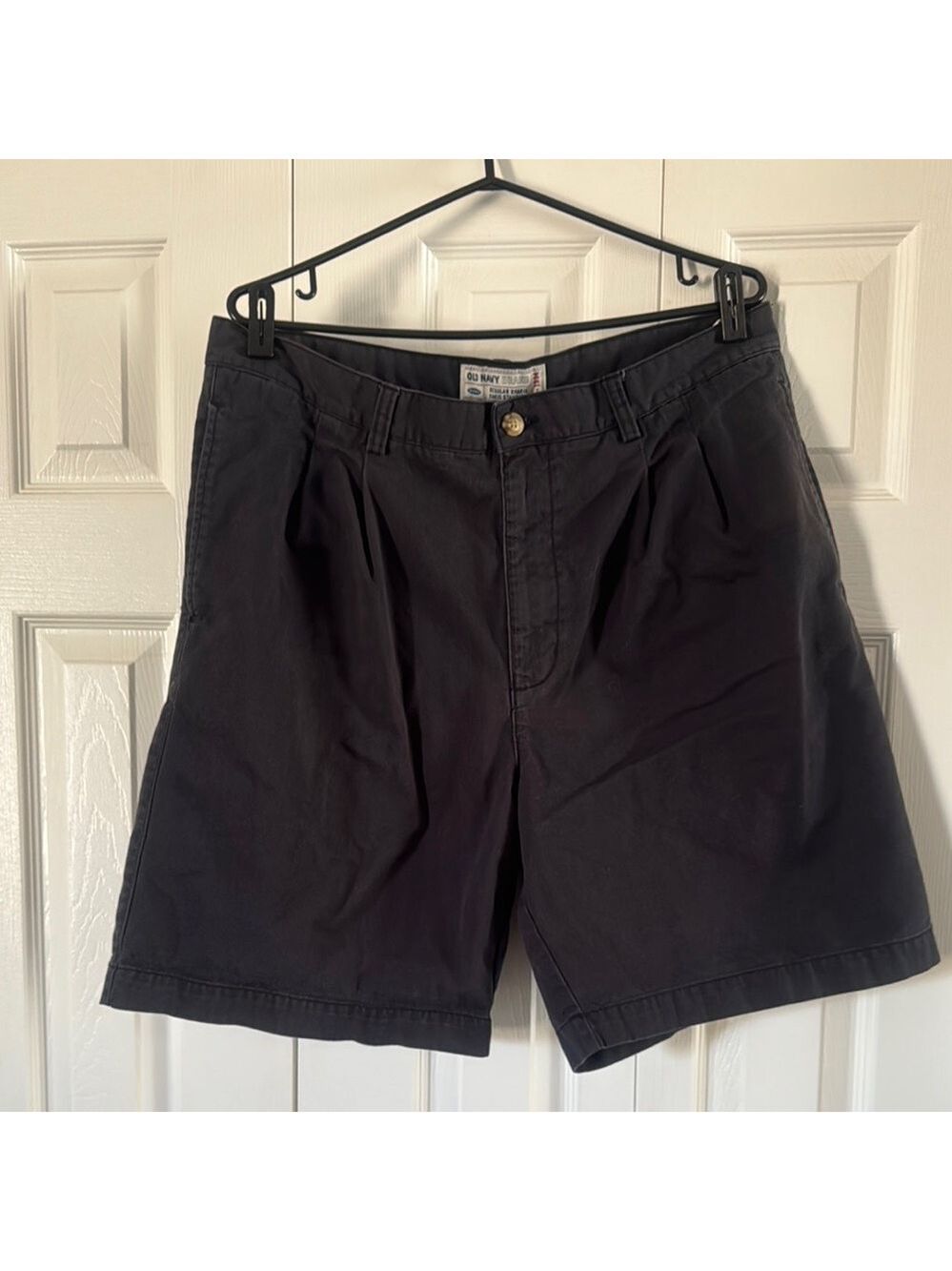 Old Navy Regular Khakis Black Flat Front Shorts Classic Style Size 38🥰
